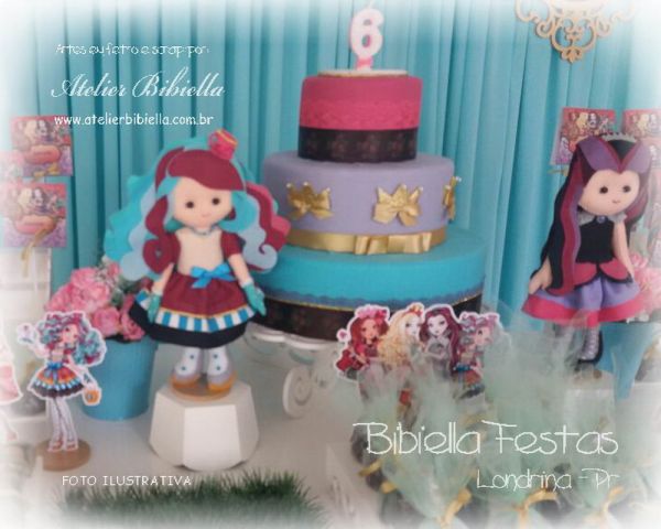 DECORAÇÃO EVER AFTER HIGH SEM MESA COM LATERAL GRADE CORTINA MDF BANCO BOLO  NOME - Atelier Bibiella