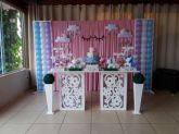 DECORAÇÃO UNICÓRNIOS MESA 2 CUBO FLORAL GRADE CORTINA MDF BOLO - Aluguel em Londrina