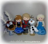 FROZEN NEW KIT C/ 6 PERSONAGENS BASE ELSA 25CM